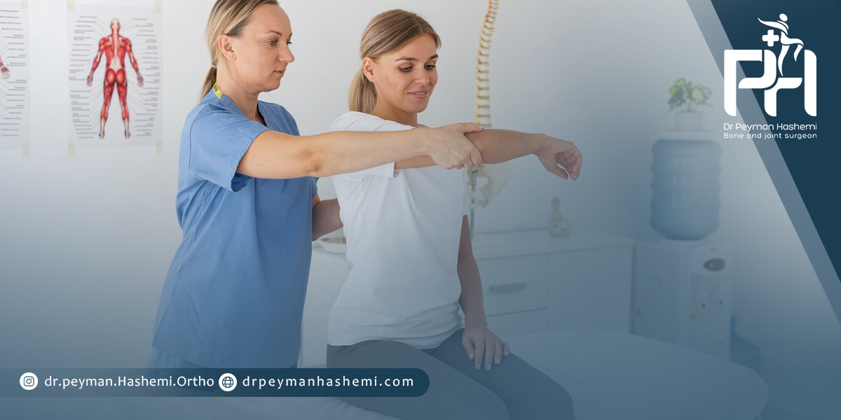 انجام فیزیوتراپی و استفاده از طب فیزیکی